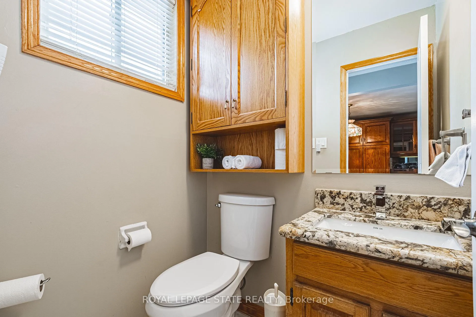 Photo 18 of Unit 41, 100 Quigley Road, Hamilton, Vincent — HOMEH
