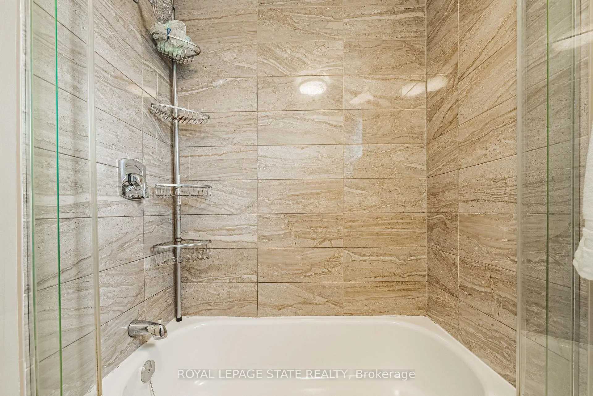 Photo 32 of Unit 41, 100 Quigley Road, Hamilton, Vincent — HOMEH