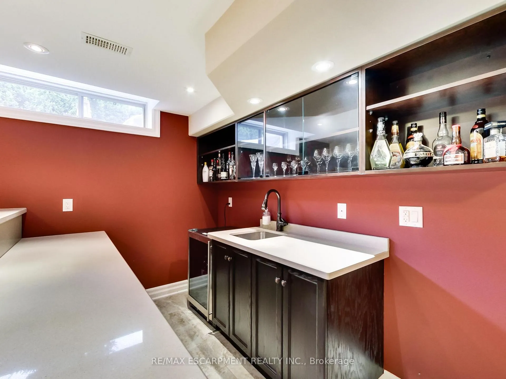 Photo 35 of 89 Toulon Avenue, Hamilton, Ancaster — HOMEH