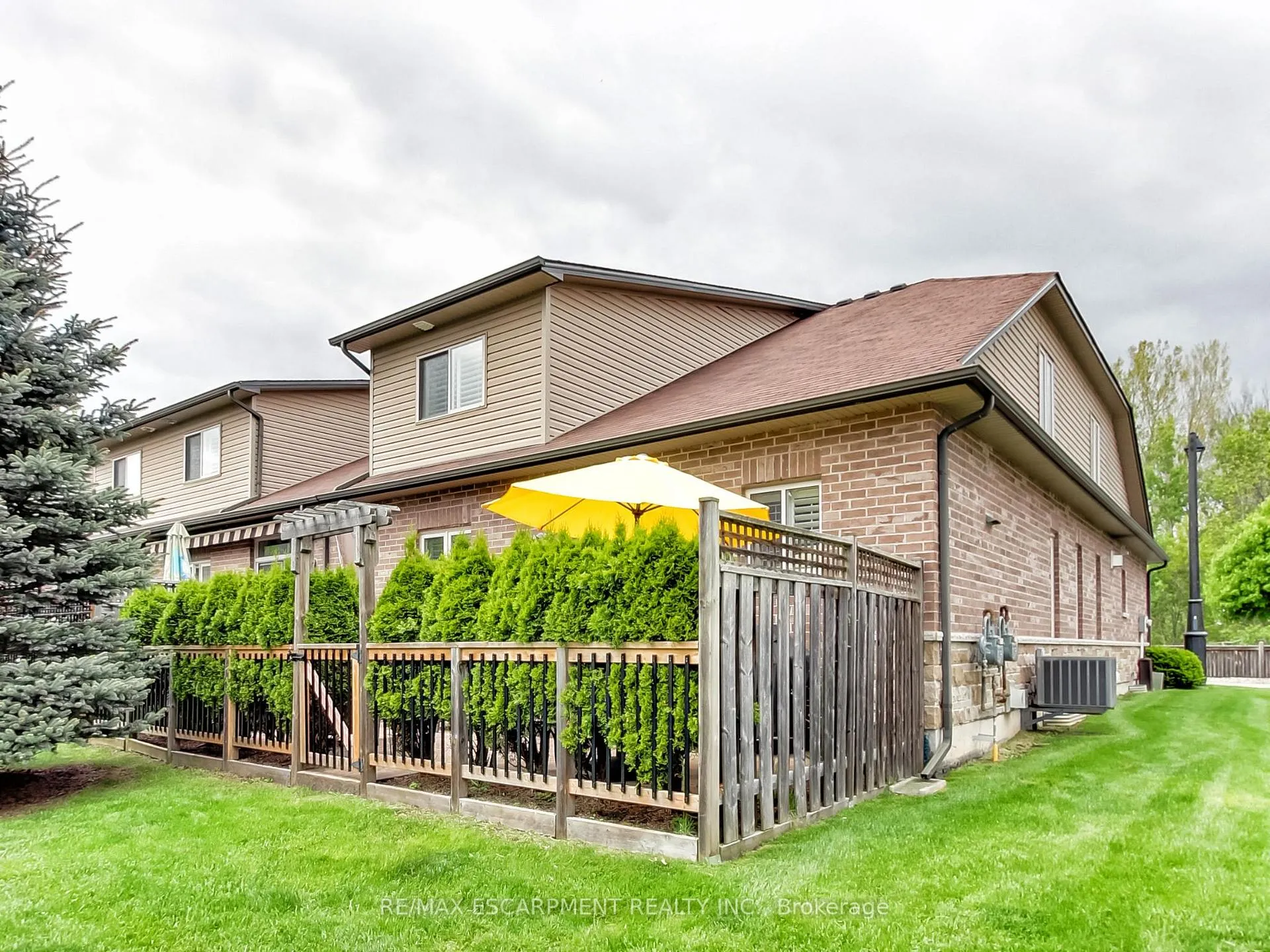 Photo 47 of 89 Toulon Avenue, Hamilton, Ancaster — HOMEH