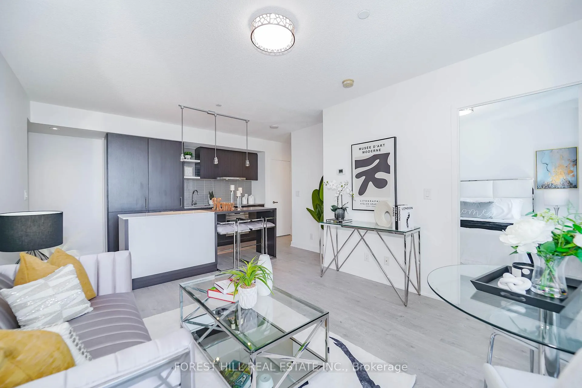 Photo 1 of Unit 3901, 100 Harbour Street, Toronto, Waterfront Communities — HOMEH
