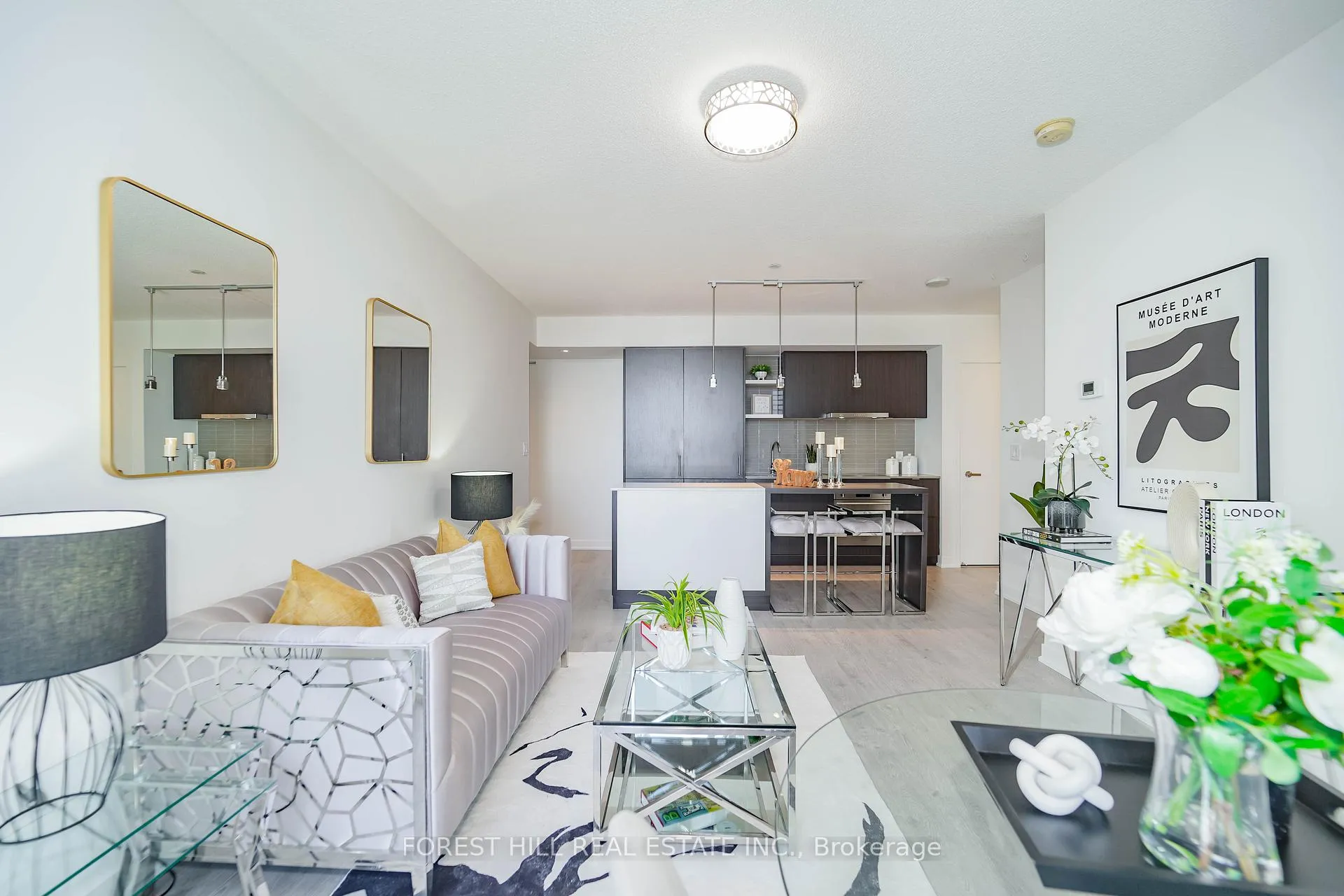 Photo 3 of Unit 3901, 100 Harbour Street, Toronto, Waterfront Communities — HOMEH