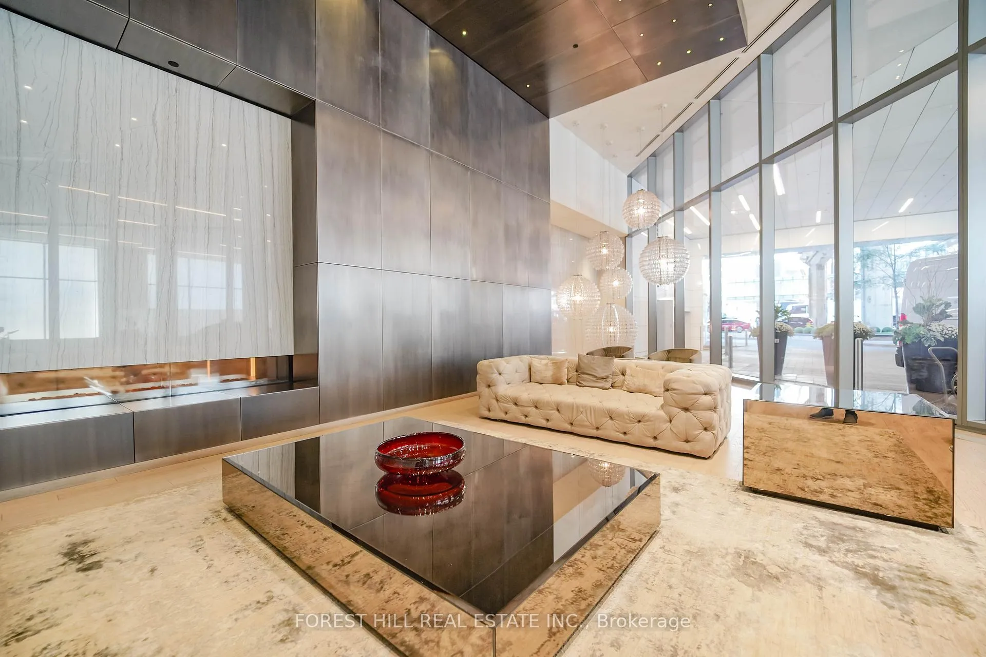 Photo 6 of Unit 3901, 100 Harbour Street, Toronto, Waterfront Communities — HOMEH