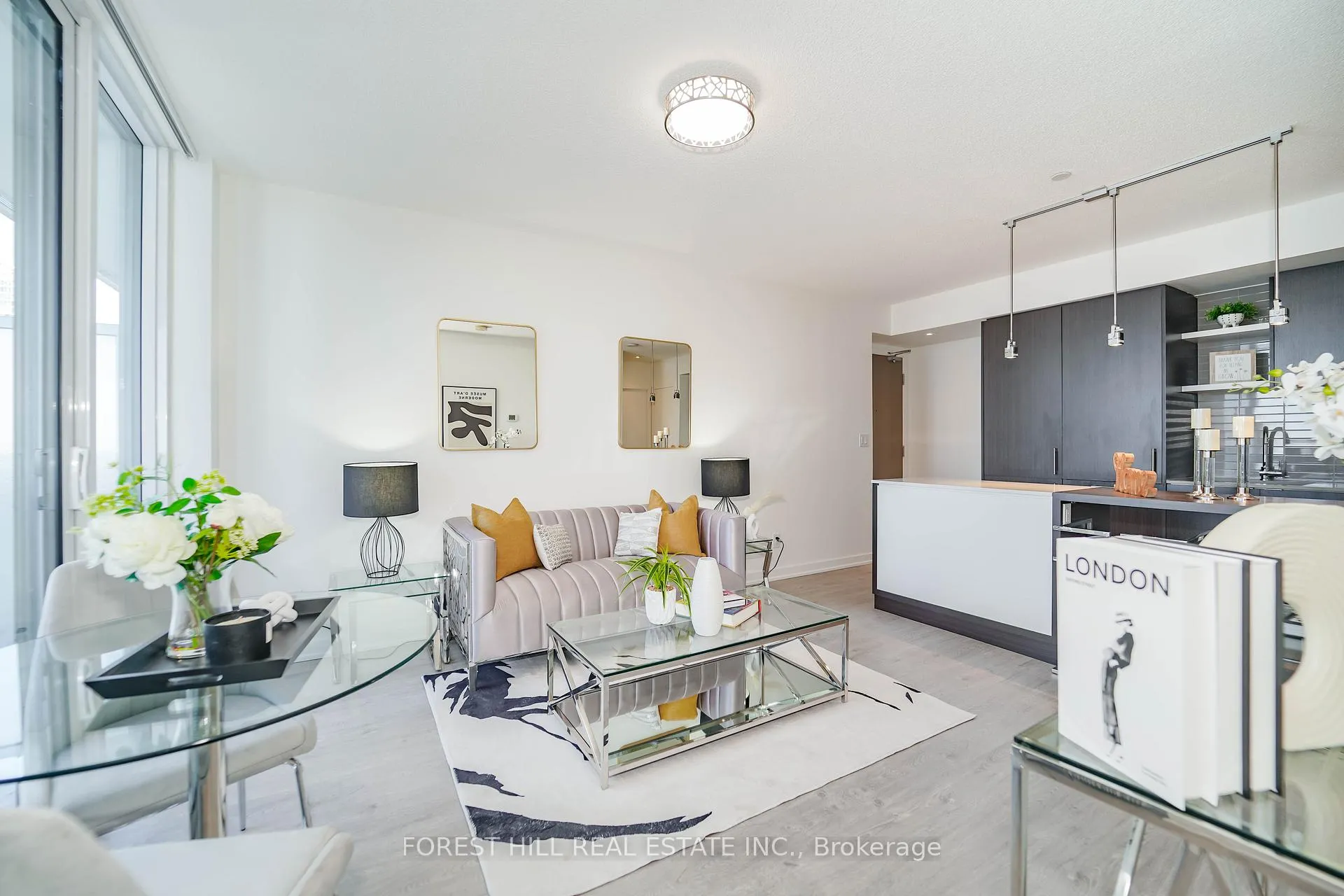 Photo 13 of Unit 3901, 100 Harbour Street, Toronto, Waterfront Communities — HOMEH