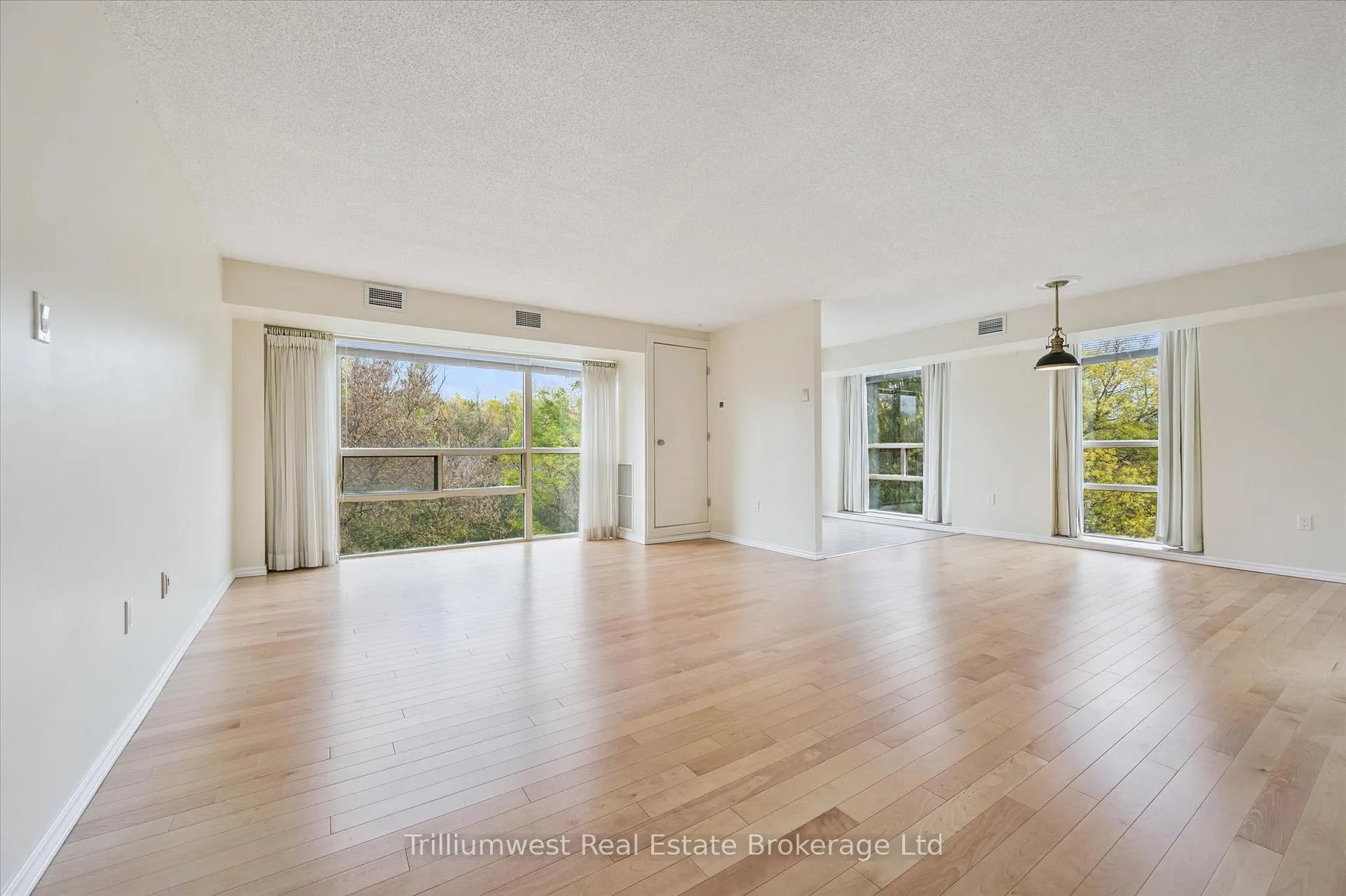 Photo 11 of Unit 305, 55 Blue Springs Drive, Waterloo — HOMEH