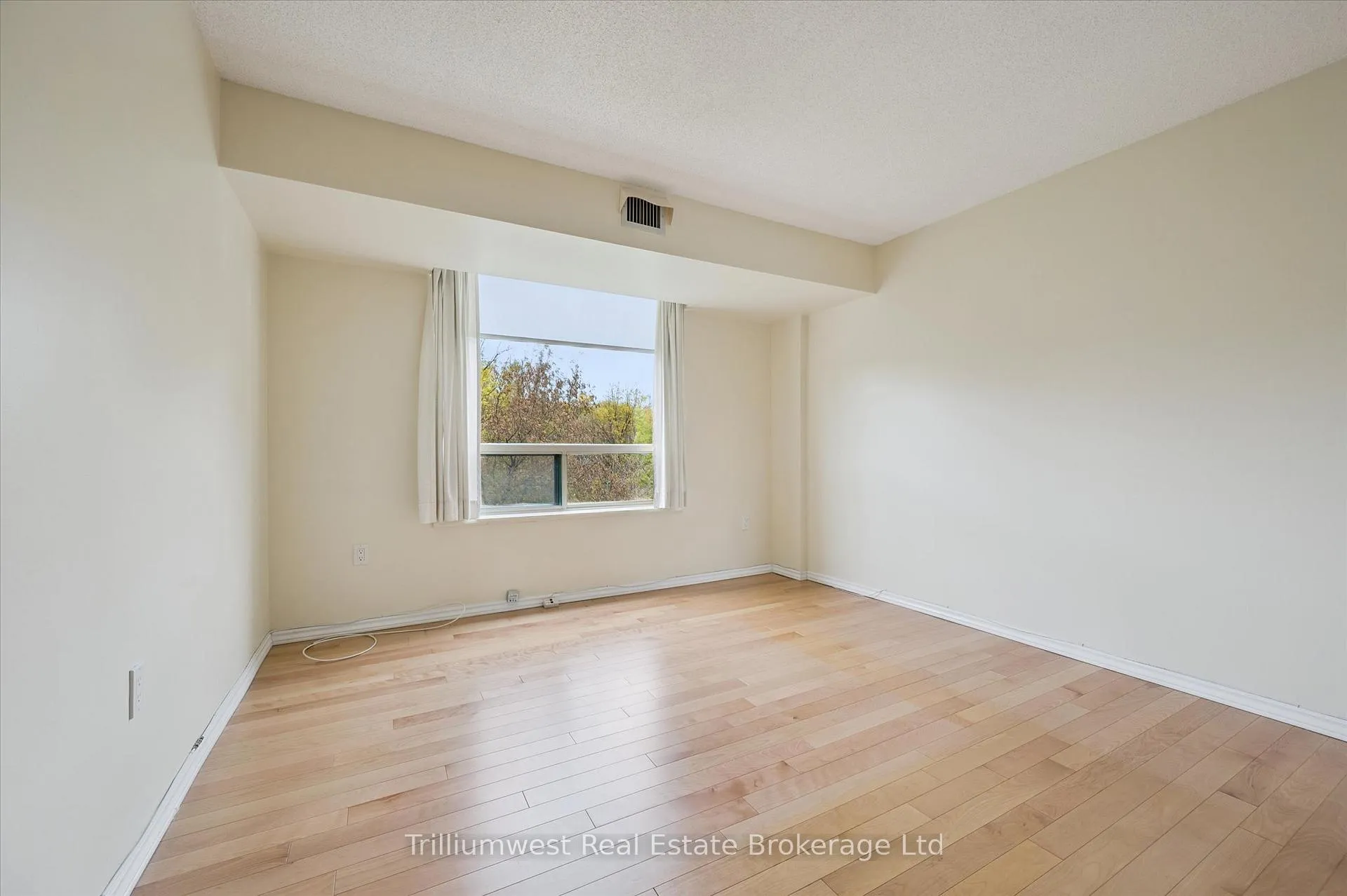 Photo 33 of Unit 305, 55 Blue Springs Drive, Waterloo — HOMEH