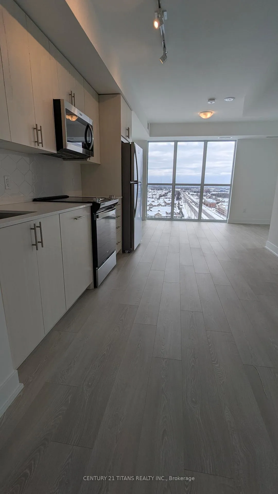 Photo 8 of Unit 1107, 2545 Simcoe Street N, Oshawa, Windfields — HOMEH