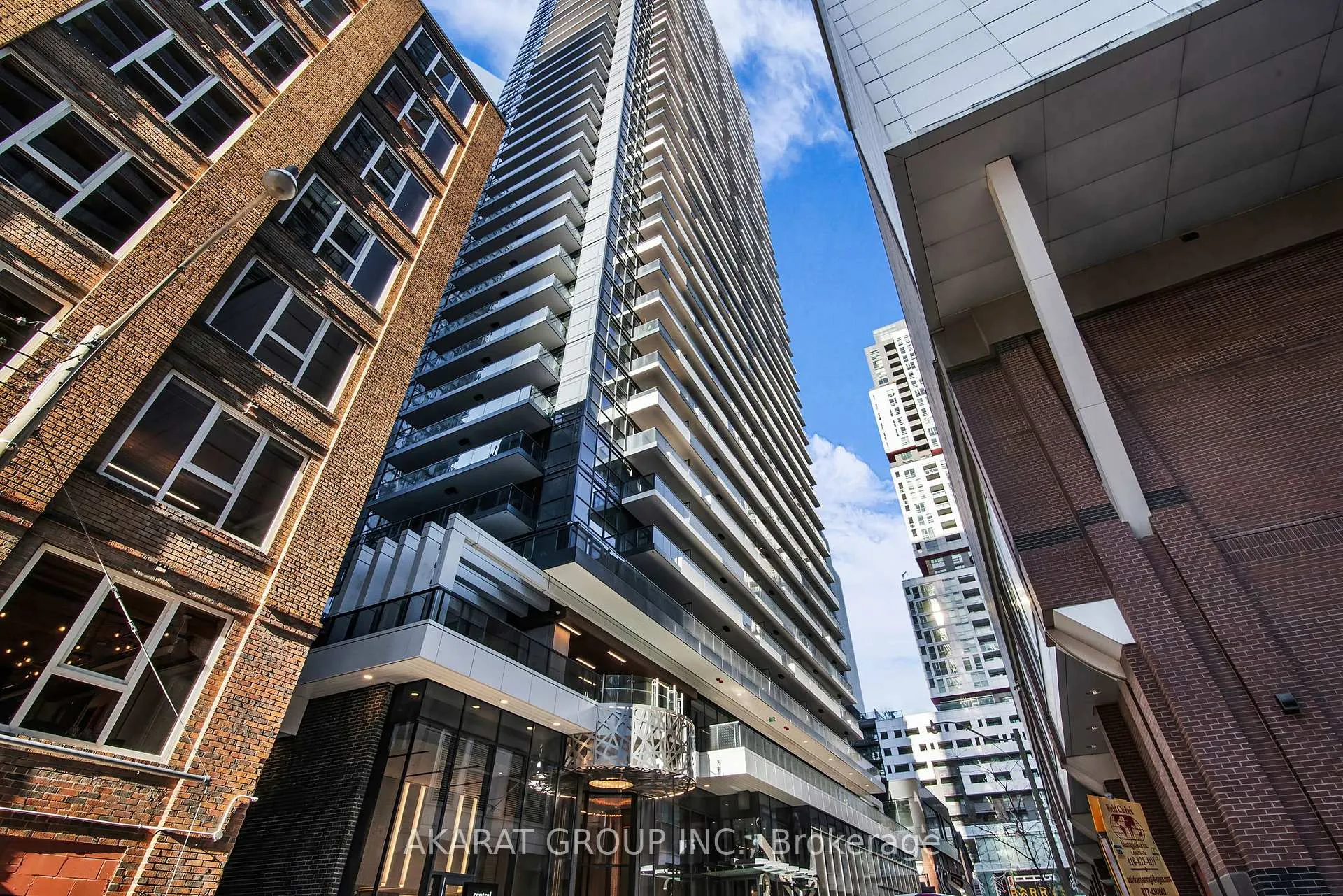 Photo 2 of Unit 2001, 38 Widmer Street, Toronto, Waterfront Communities — HOMEH