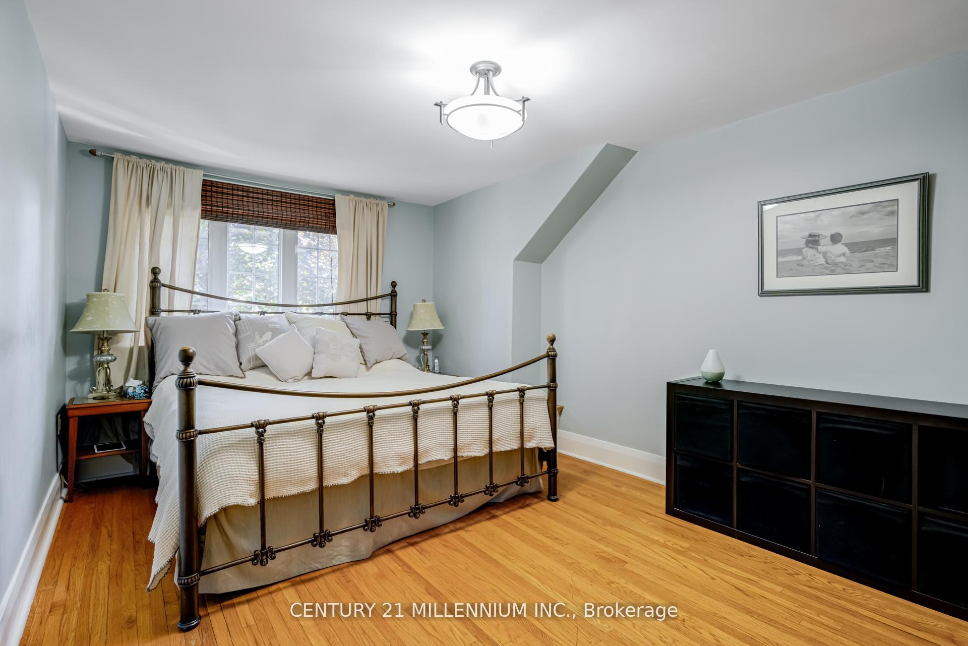Photo 20 of 30 Frederick Street, Brampton, Downtown Brampton — HOMEH