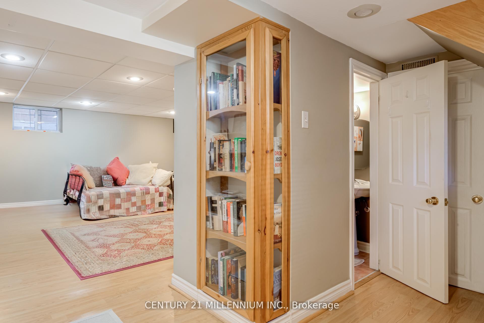 Photo 26 of 30 Frederick Street, Brampton, Downtown Brampton — HOMEH