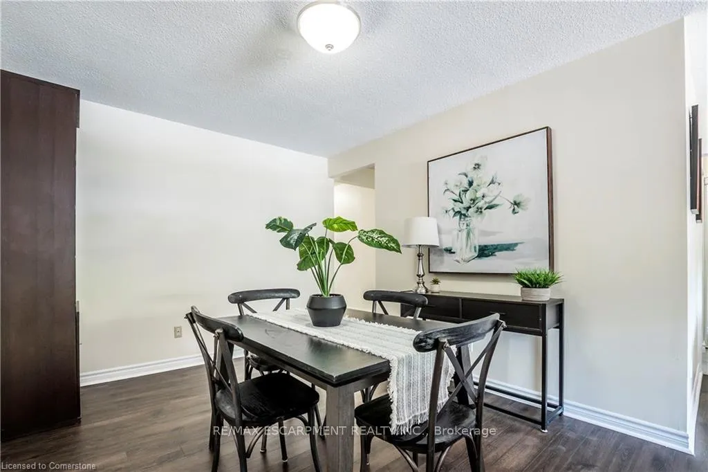 Photo 7 of 24 Bow Valley Drive, Hamilton, Riverdale — HOMEH