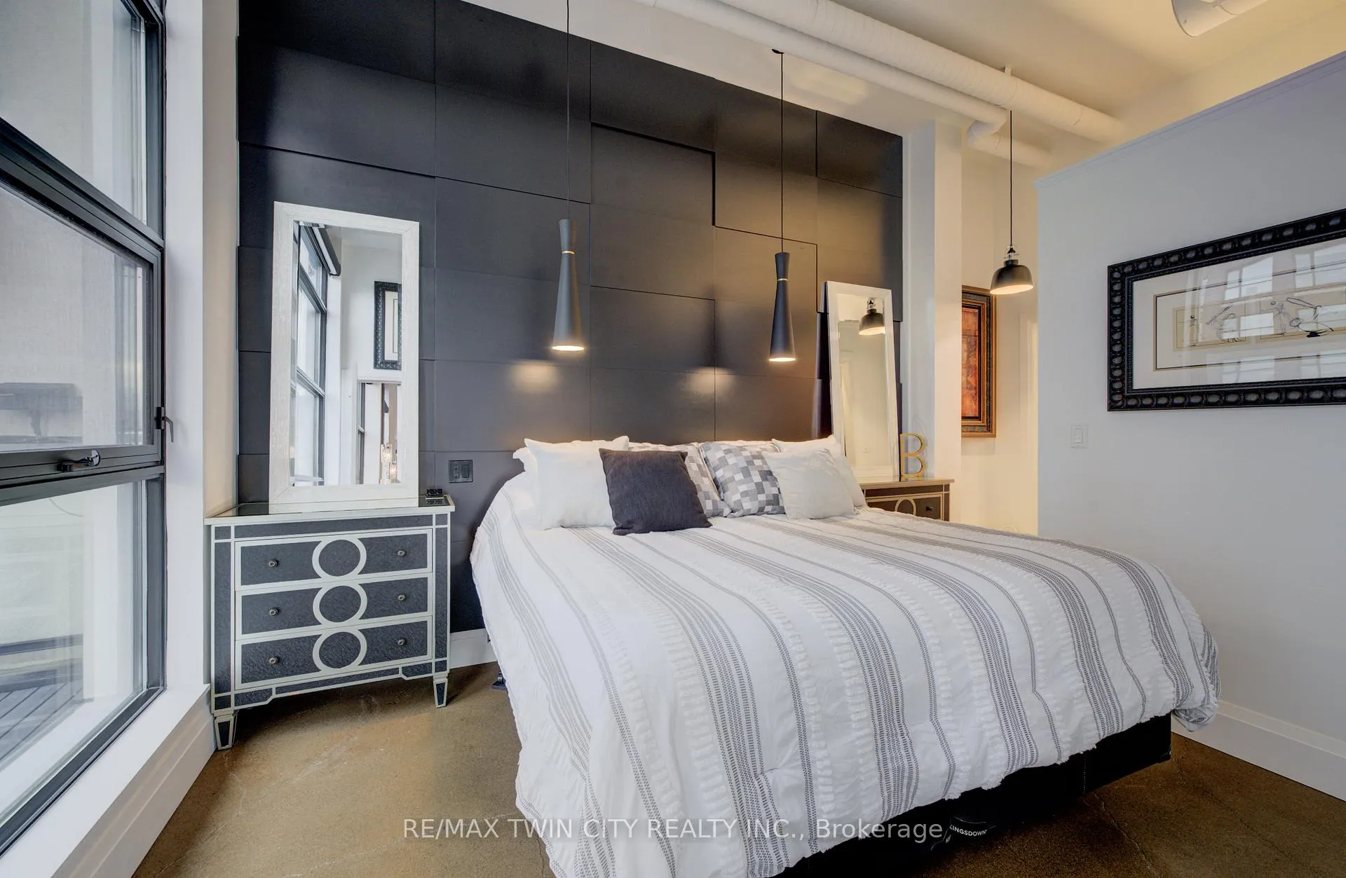 Photo 13 of Unit 608, 410 King Street W, Kitchener — HOMEH