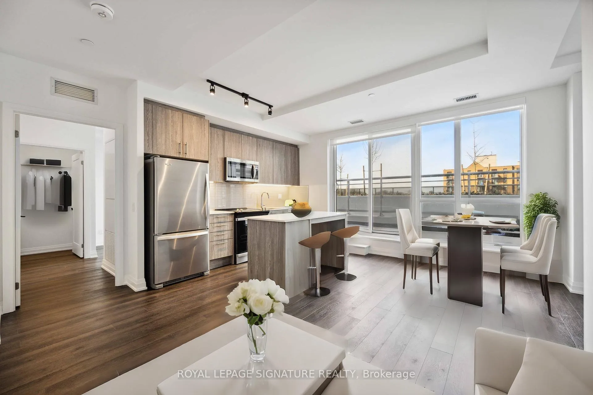 Photo 2 of Unit 318, 286 Main Street, Toronto, East End-Danforth — HOMEH