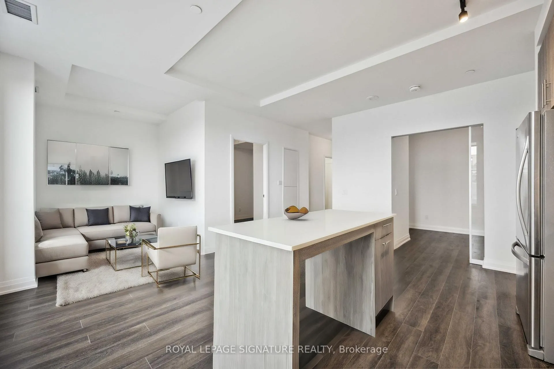 Photo 8 of Unit 318, 286 Main Street, Toronto, East End-Danforth — HOMEH