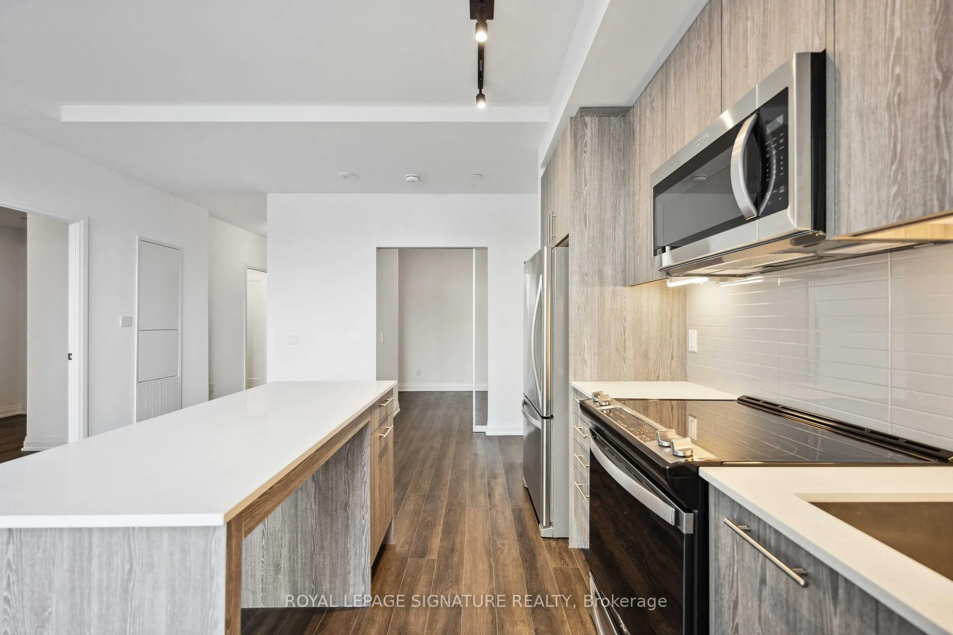 Photo 10 of Unit 318, 286 Main Street, Toronto, East End-Danforth — HOMEH