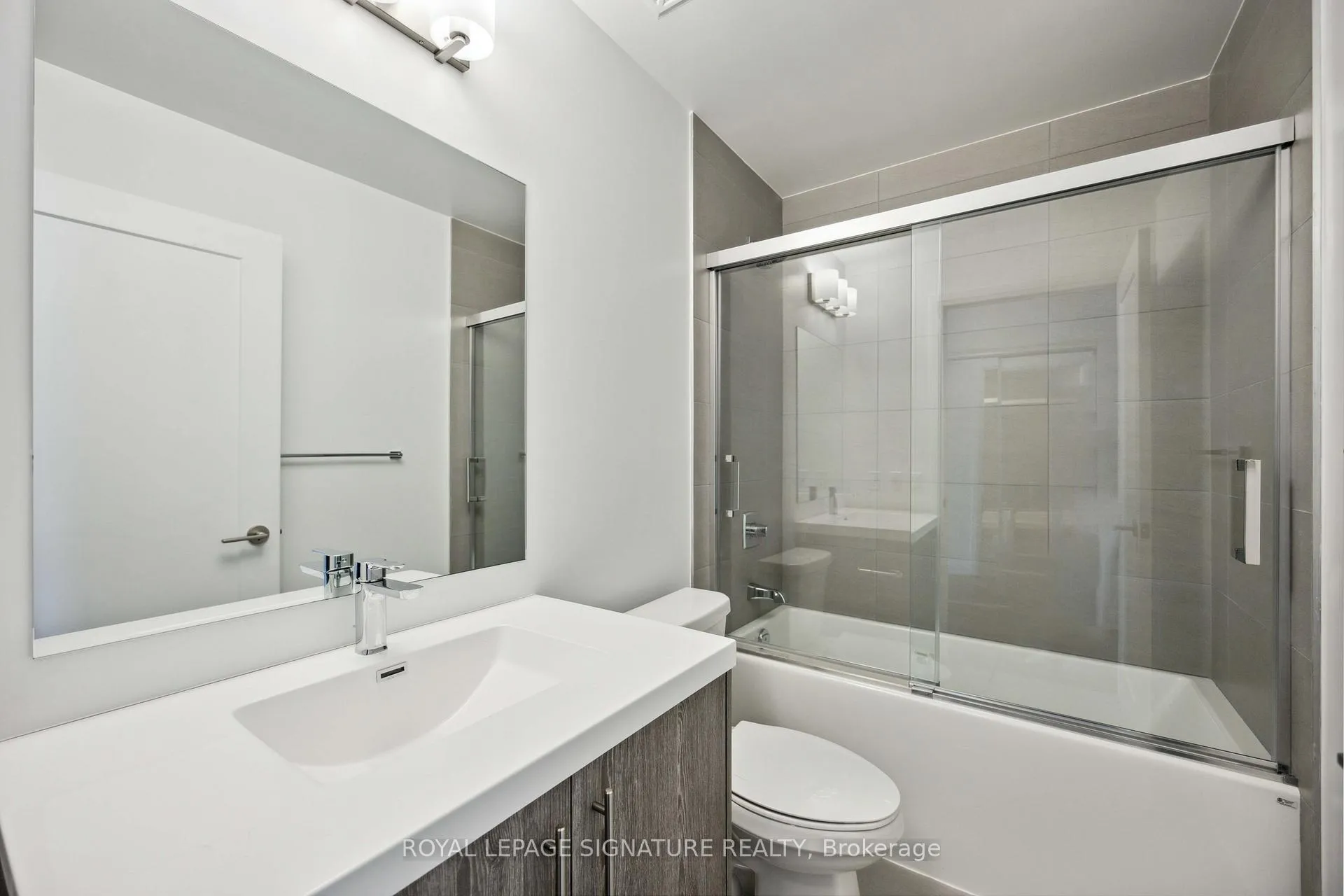 Photo 27 of Unit 318, 286 Main Street, Toronto, East End-Danforth — HOMEH