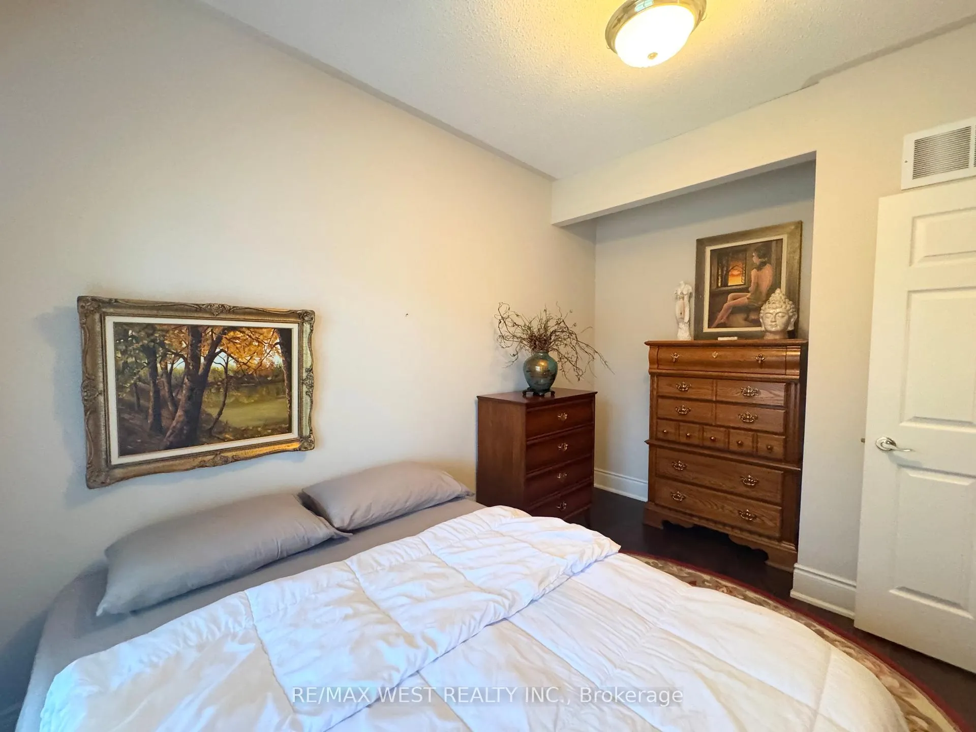 Photo 7 of Unit 2, 3 Larkdale Terrace, Brampton, Sandringham-Wellington — HOMEH