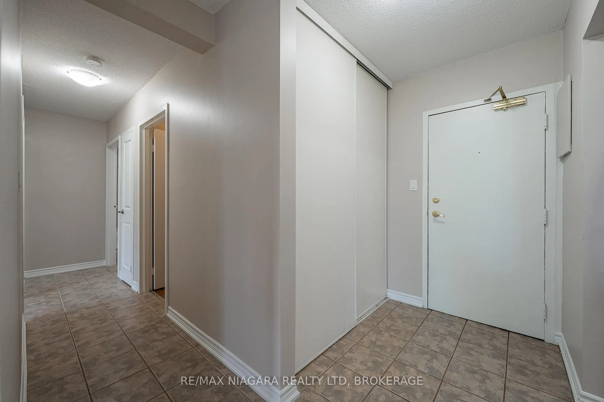 Photo 13 of Unit 316, 37 Rykert Street, St. Catharines, Rykert/Vansickle — HOMEH