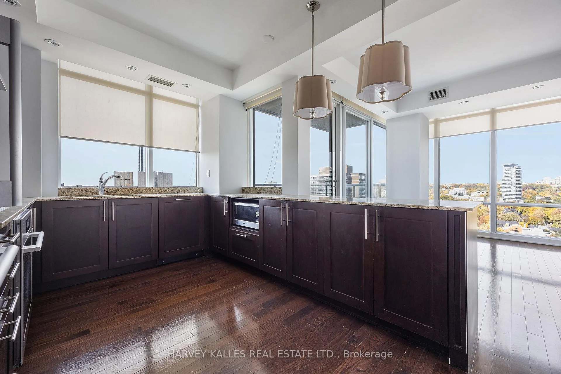 Photo 17 of Unit 1604, 1 Bedford Road, Toronto, The Annex — HOMEH