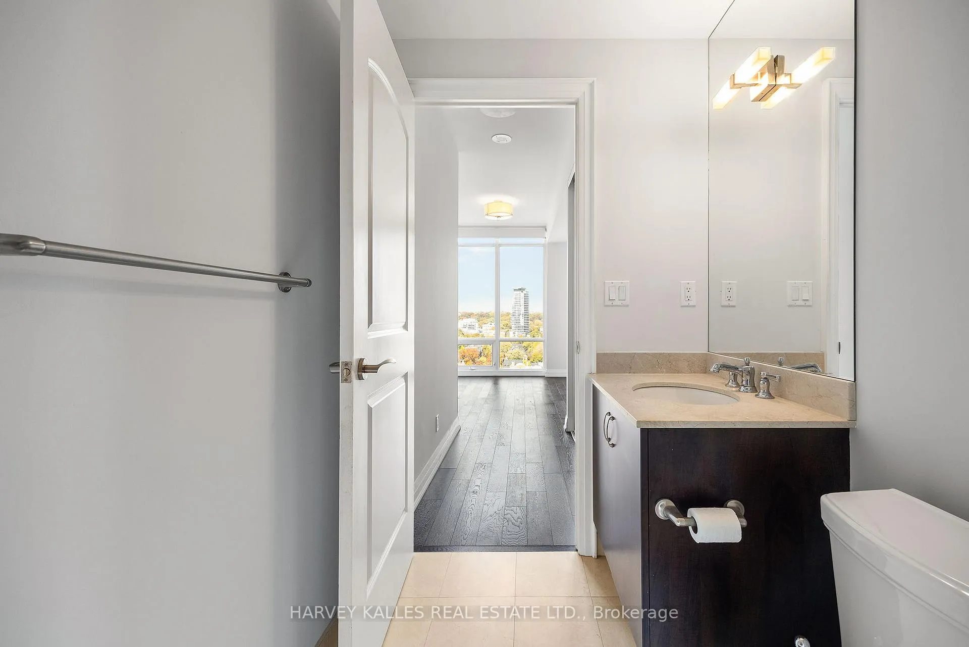Photo 22 of Unit 1604, 1 Bedford Road, Toronto, The Annex — HOMEH