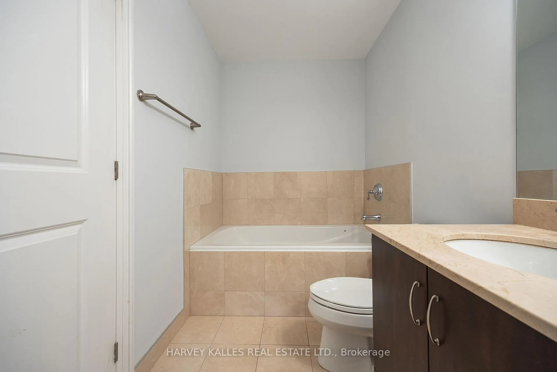 Photo 25 of Unit 1604, 1 Bedford Road, Toronto, The Annex — HOMEH