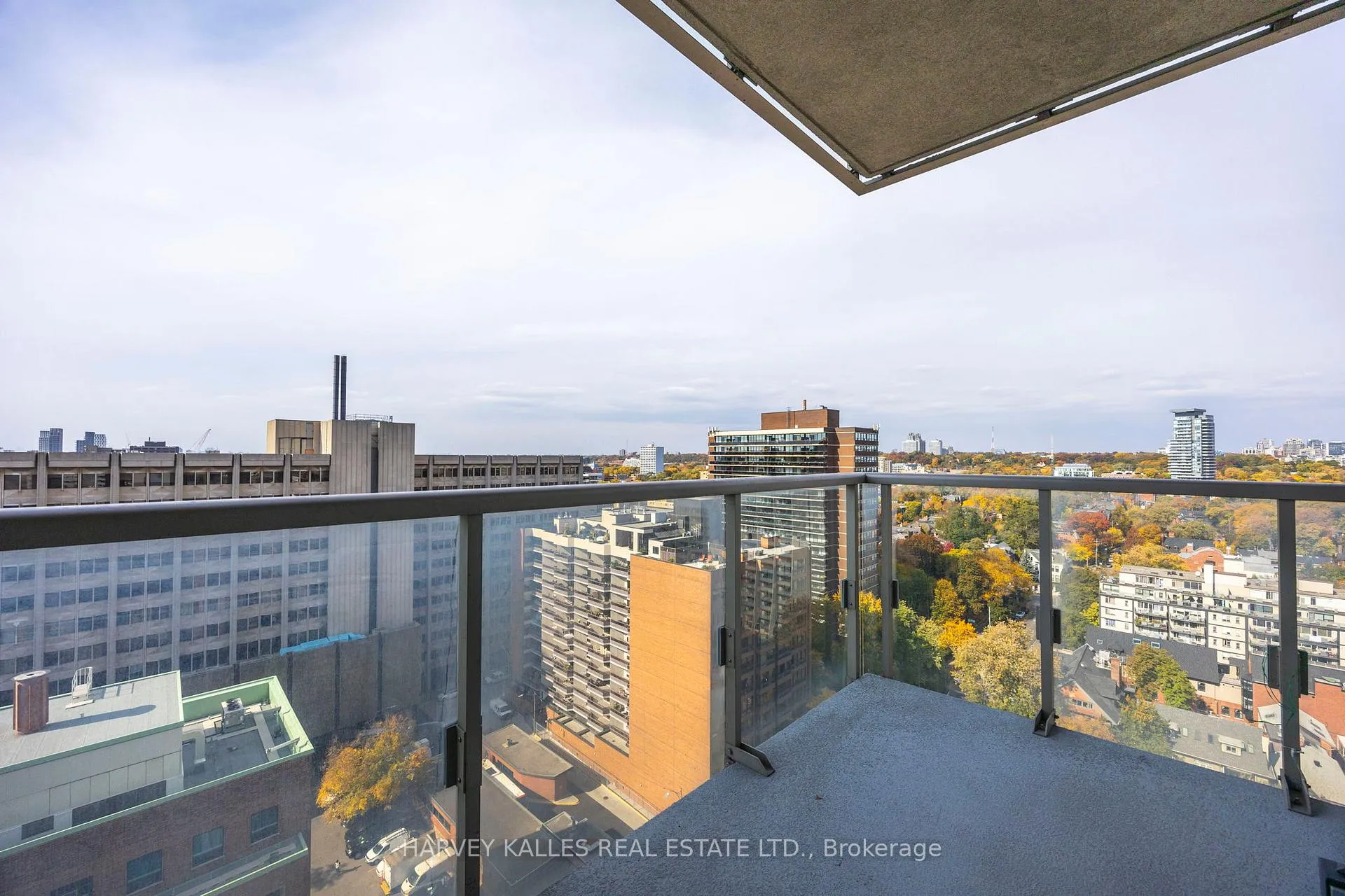Photo 32 of Unit 1604, 1 Bedford Road, Toronto, The Annex — HOMEH