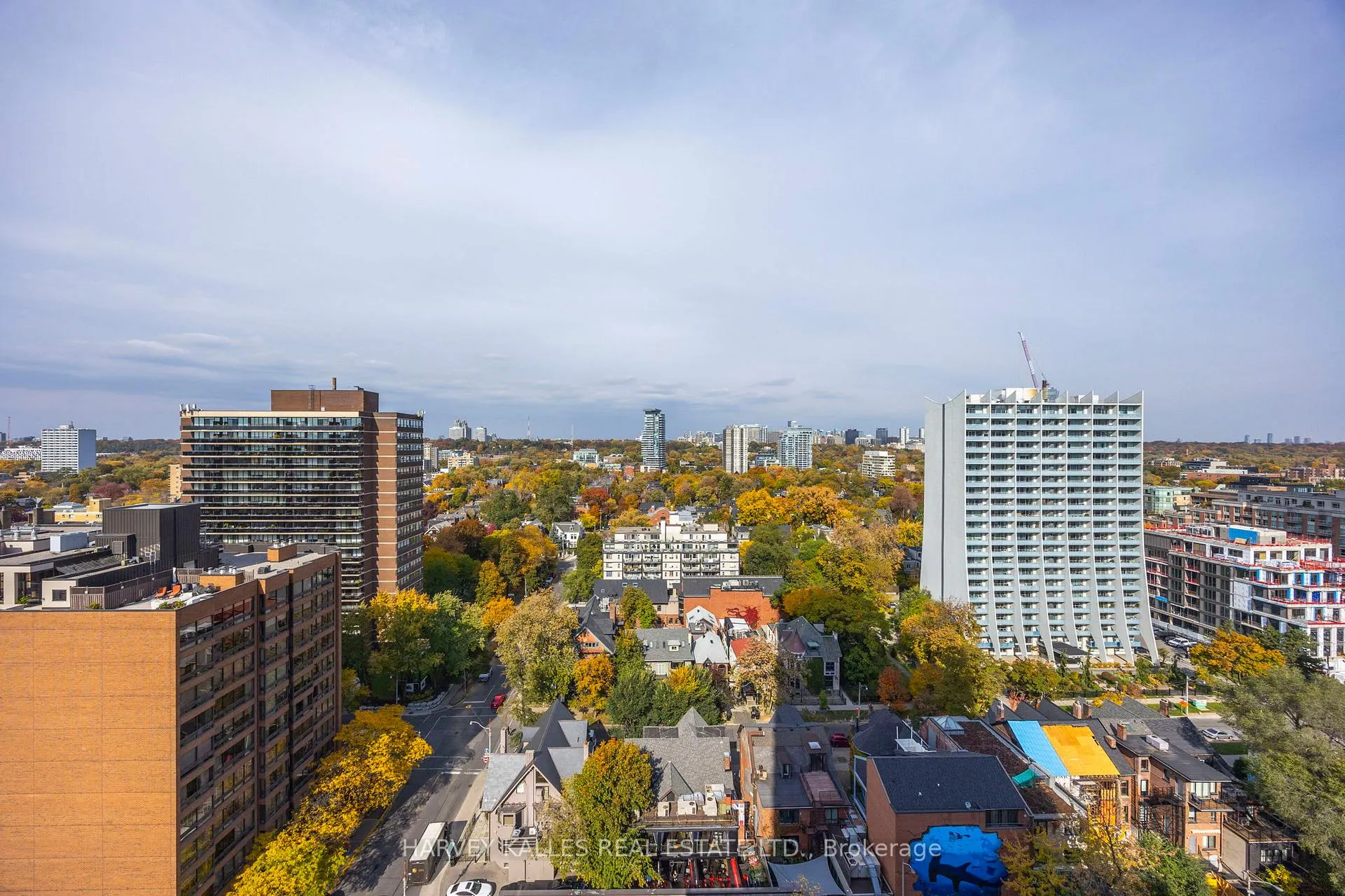 Photo 35 of Unit 1604, 1 Bedford Road, Toronto, The Annex — HOMEH