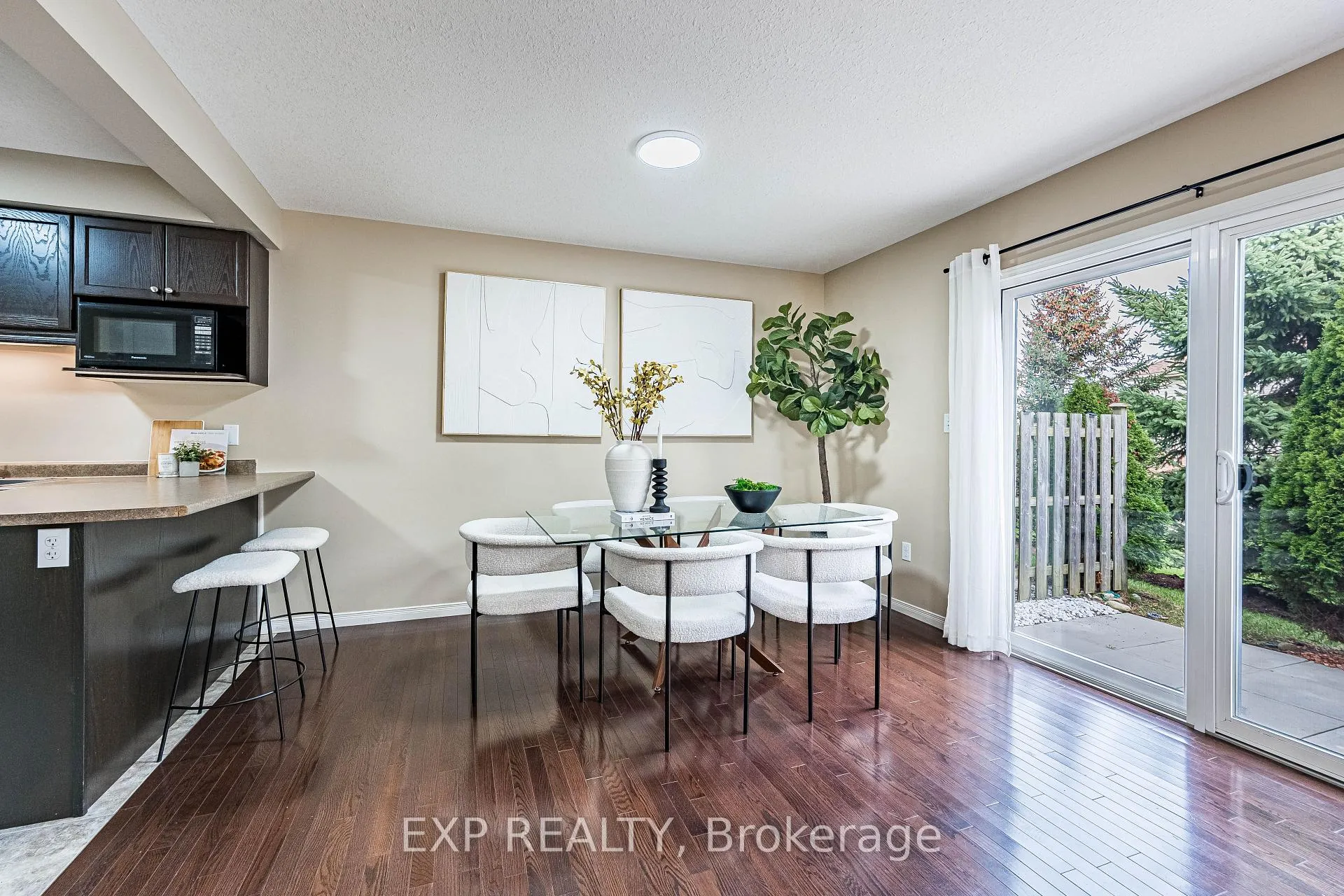 Photo 8 of Unit 1, 42 Fallowfield Drive, Kitchener — HOMEH