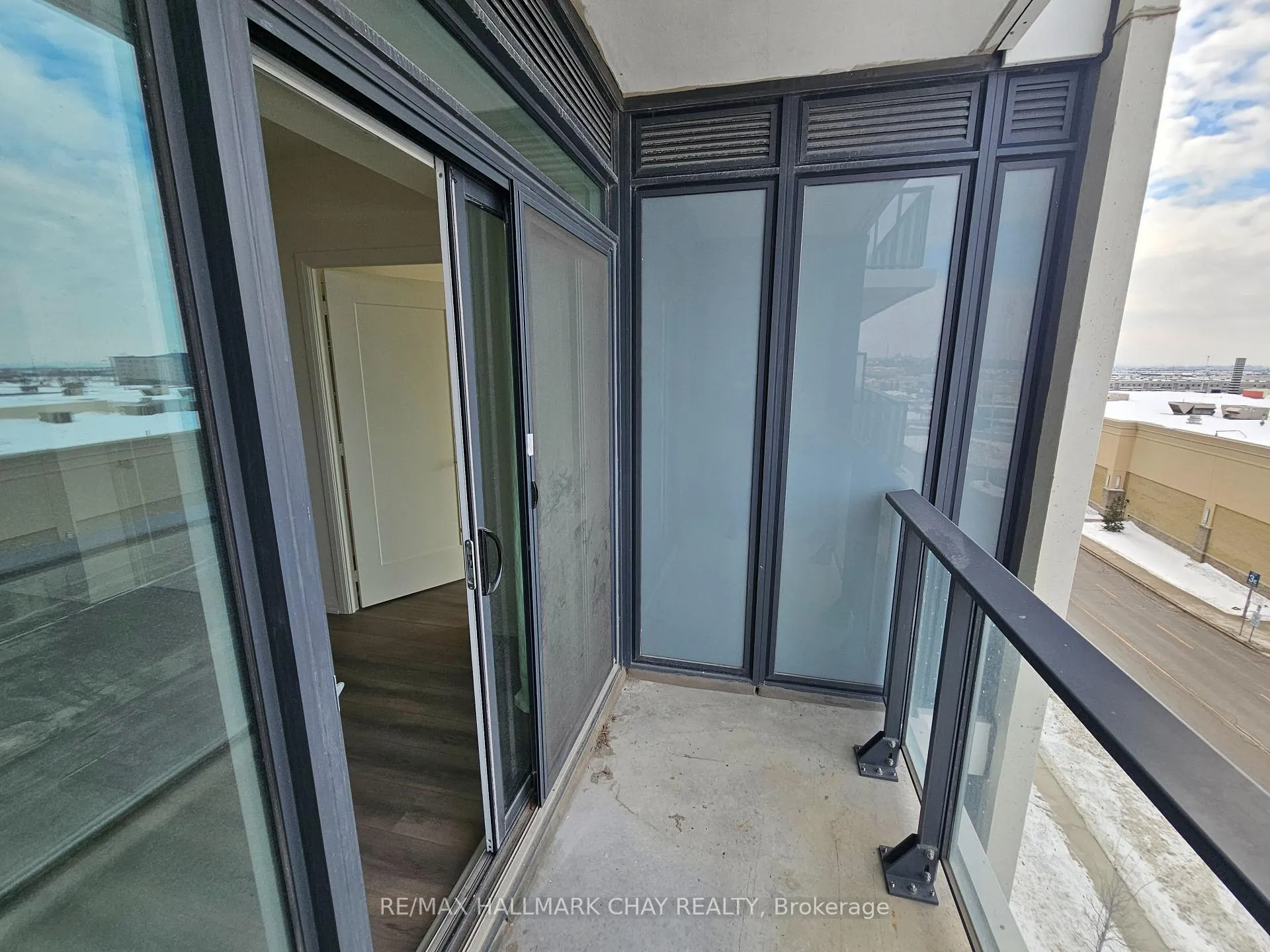 Photo 13 of Unit 525, 9000 Jane Street, Vaughan, Concord — HOMEH