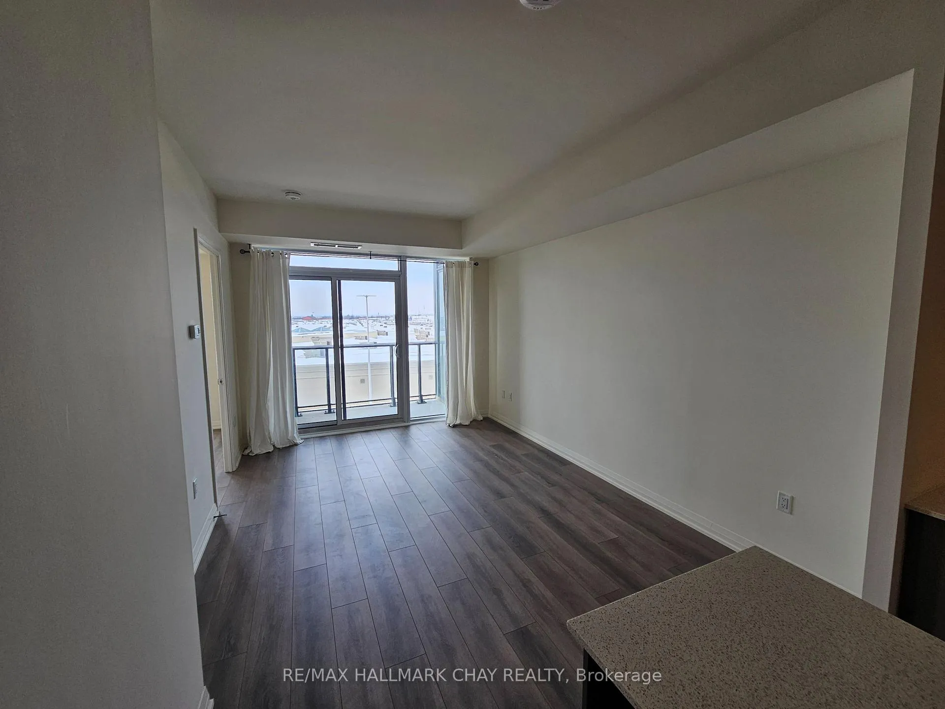 Photo 17 of Unit 525, 9000 Jane Street, Vaughan, Concord — HOMEH