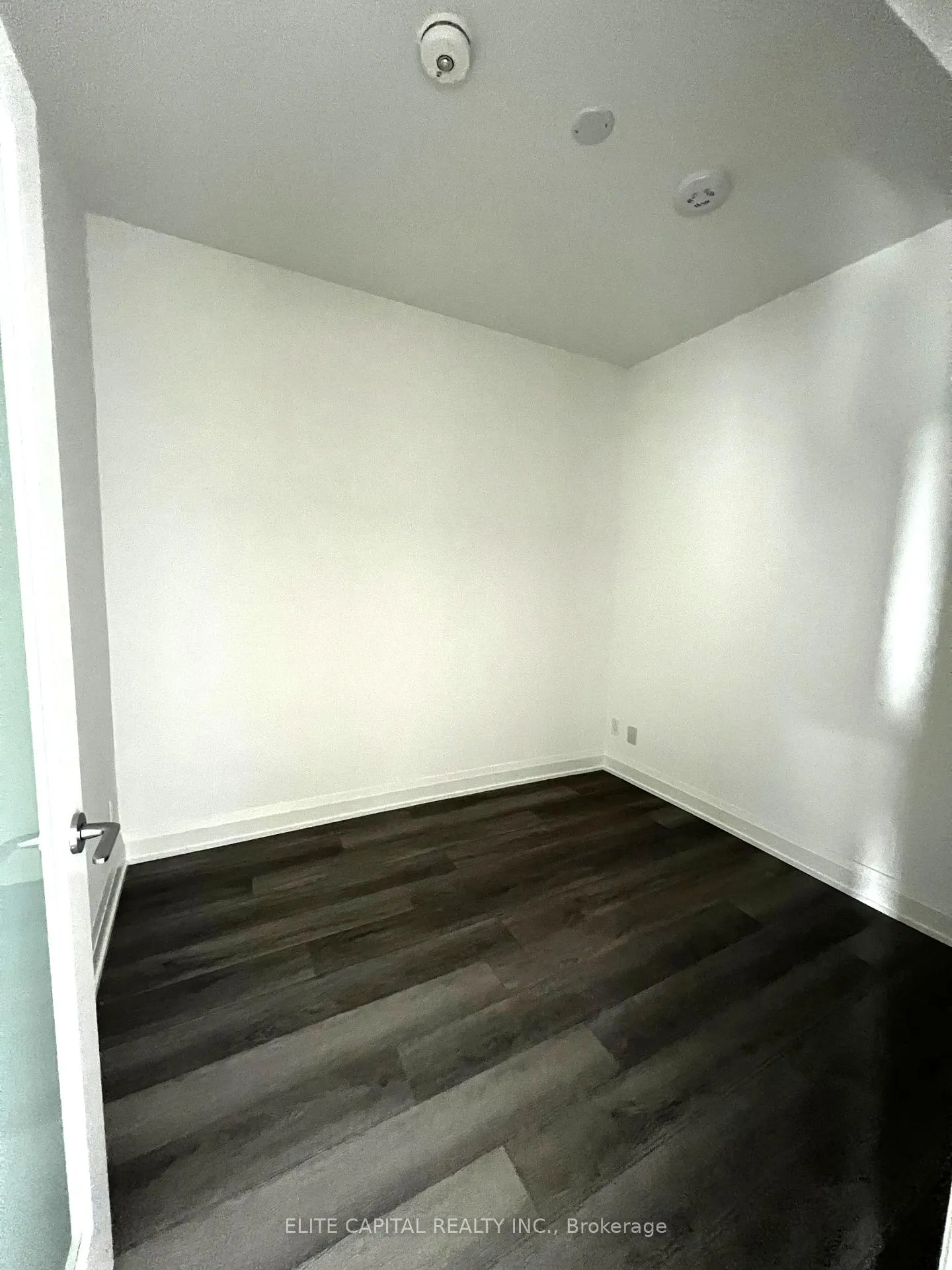 Photo 4 of Unit 1810, 38 Andre De Grasse Street, Markham, Unionville — HOMEH