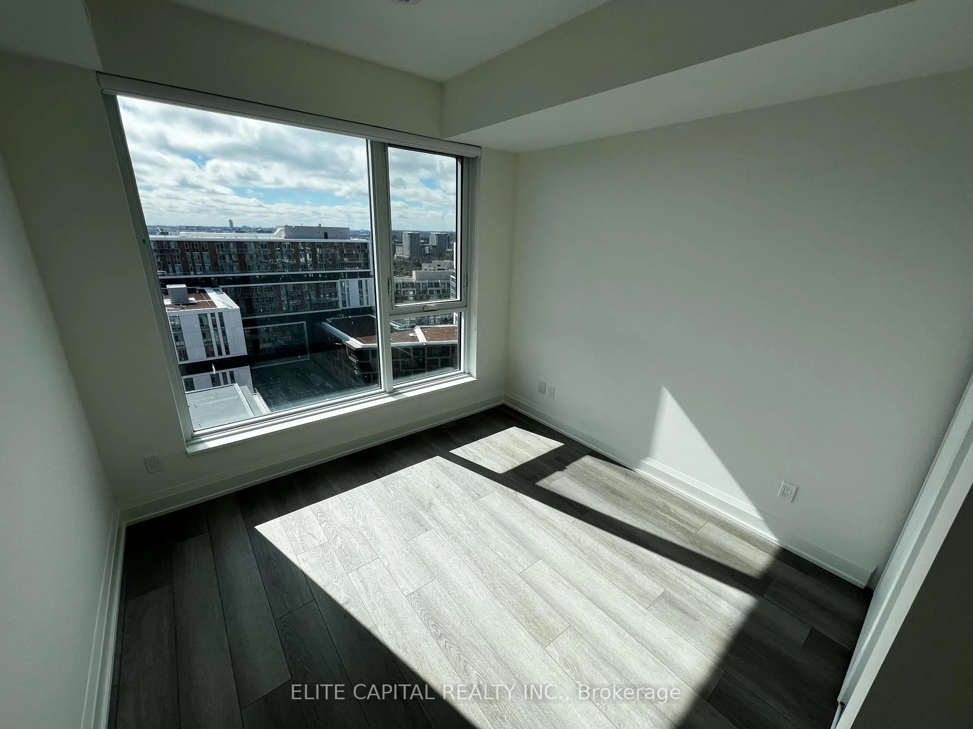 Photo 6 of Unit 1810, 38 Andre De Grasse Street, Markham, Unionville — HOMEH