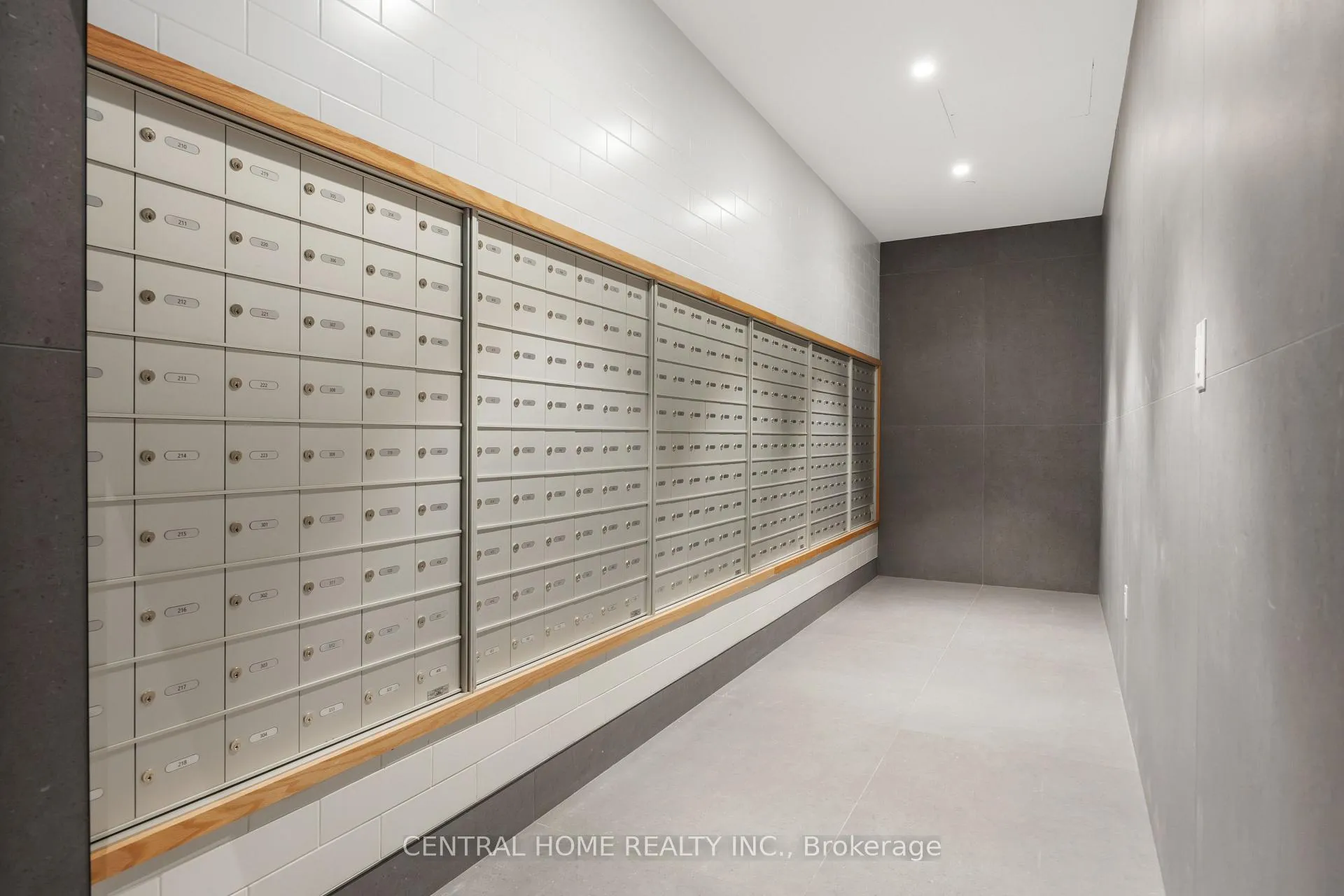 Photo 19 of Unit 1503, 195 McCaul Street, Toronto, Kensington-Chinatown — HOMEH