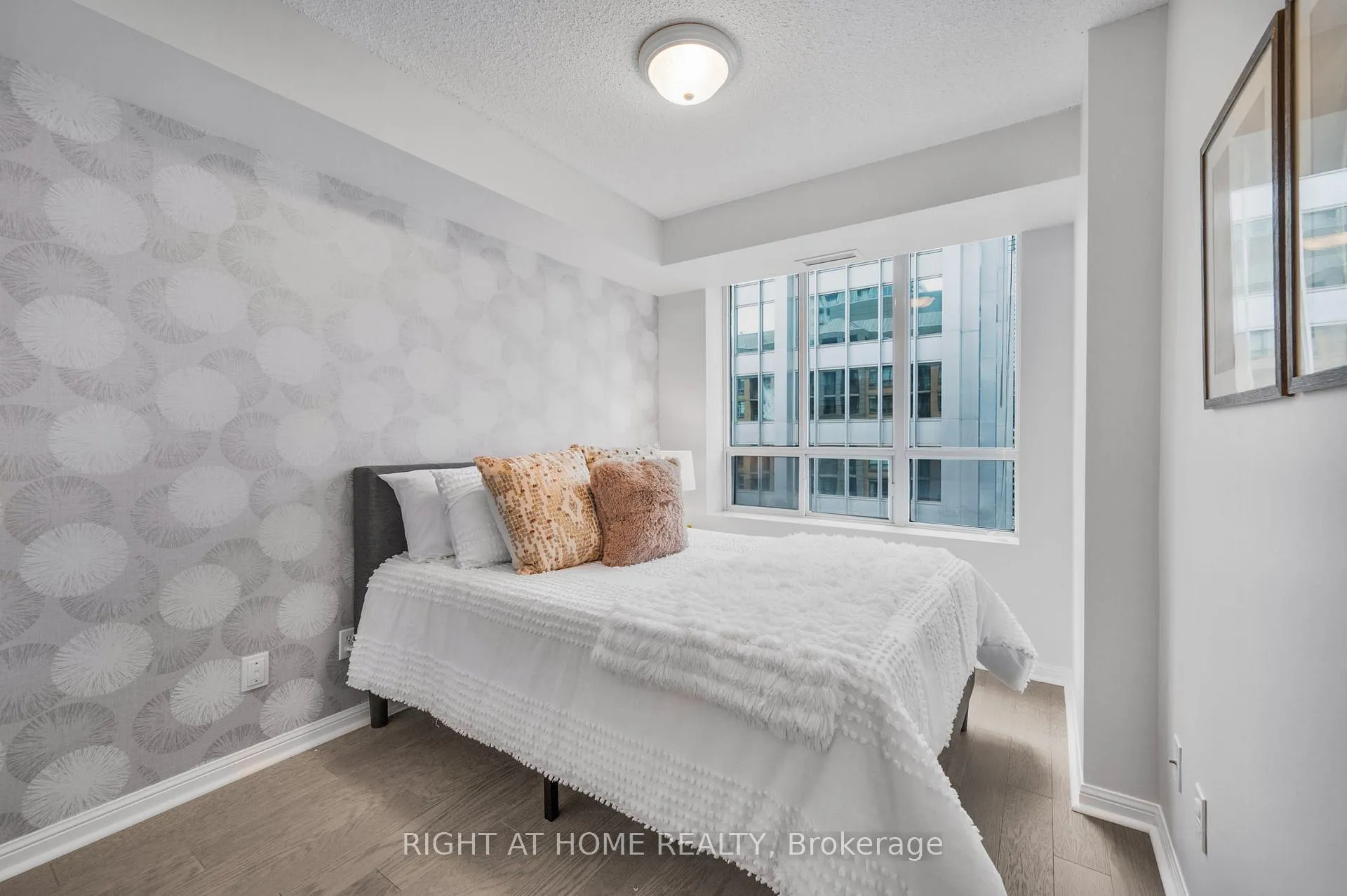 Photo 22 of Unit 1415, 140 Simcoe Street, Toronto, Waterfront Communities — HOMEH