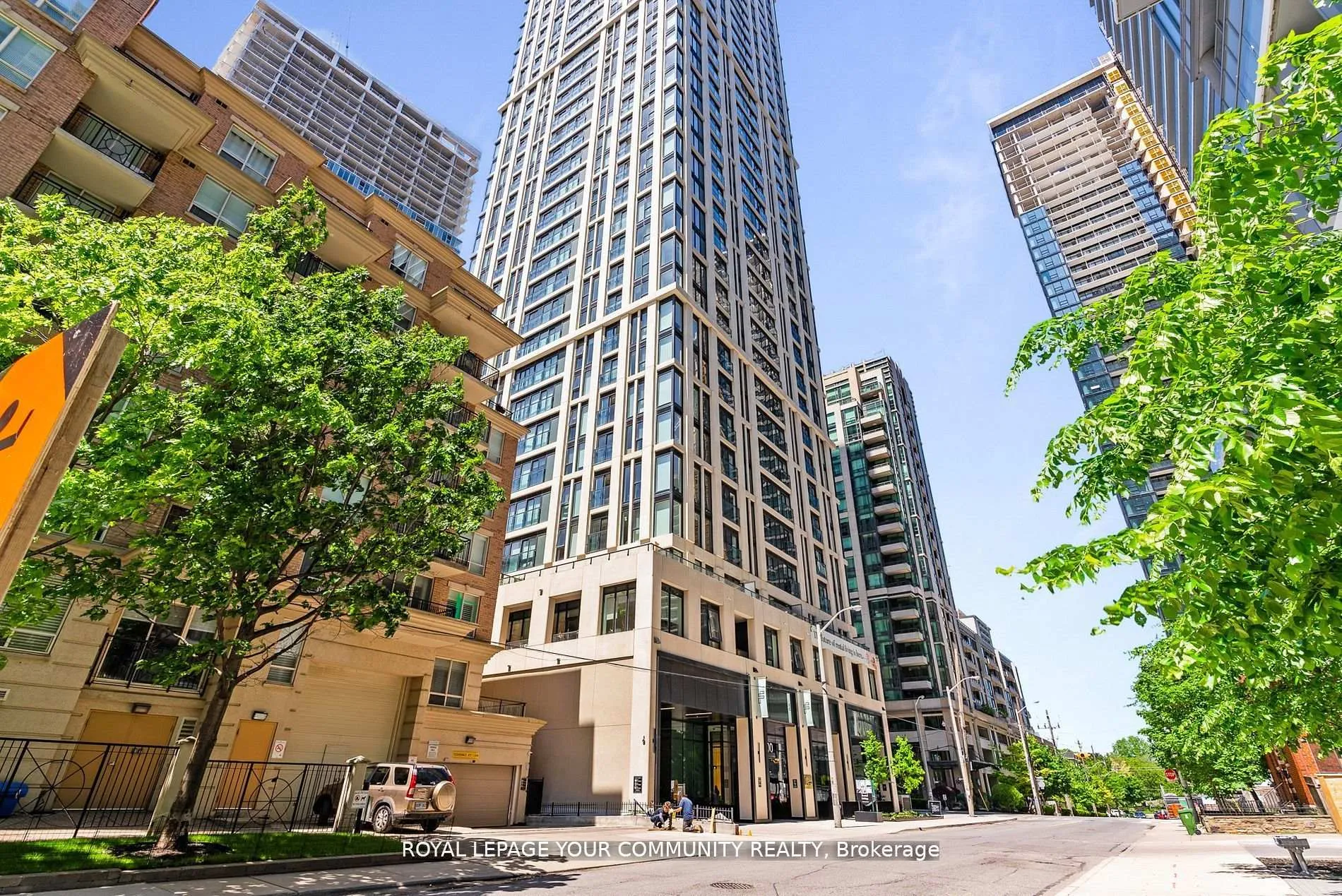 Photo 17 of Unit 3503, 200 Redpath Avenue, Toronto, Mount Pleasant East — HOMEH