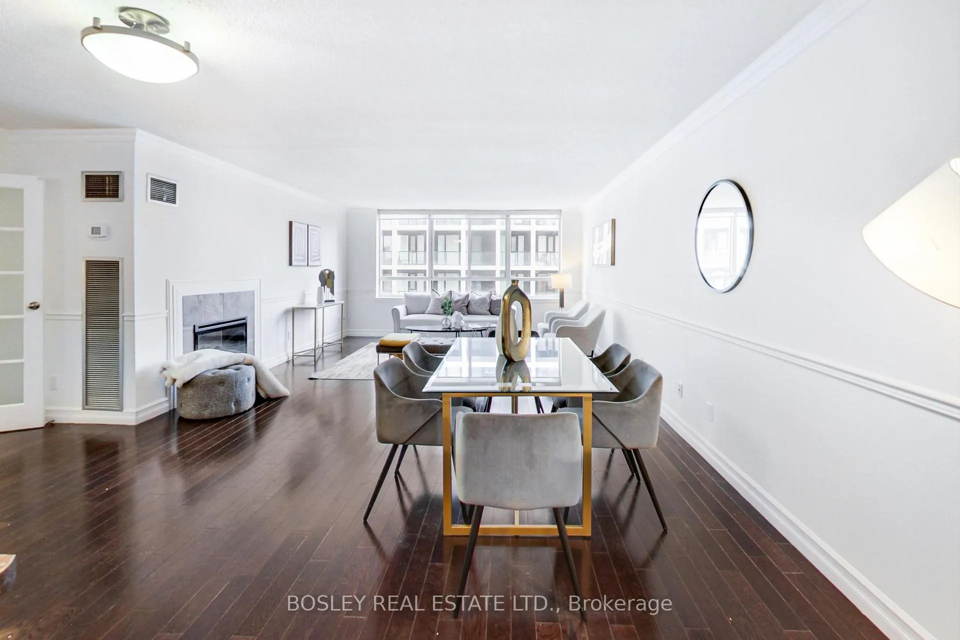 Photo 9 of Unit 2005, 633 Bay Street, Toronto, Bay Street Corridor — HOMEH