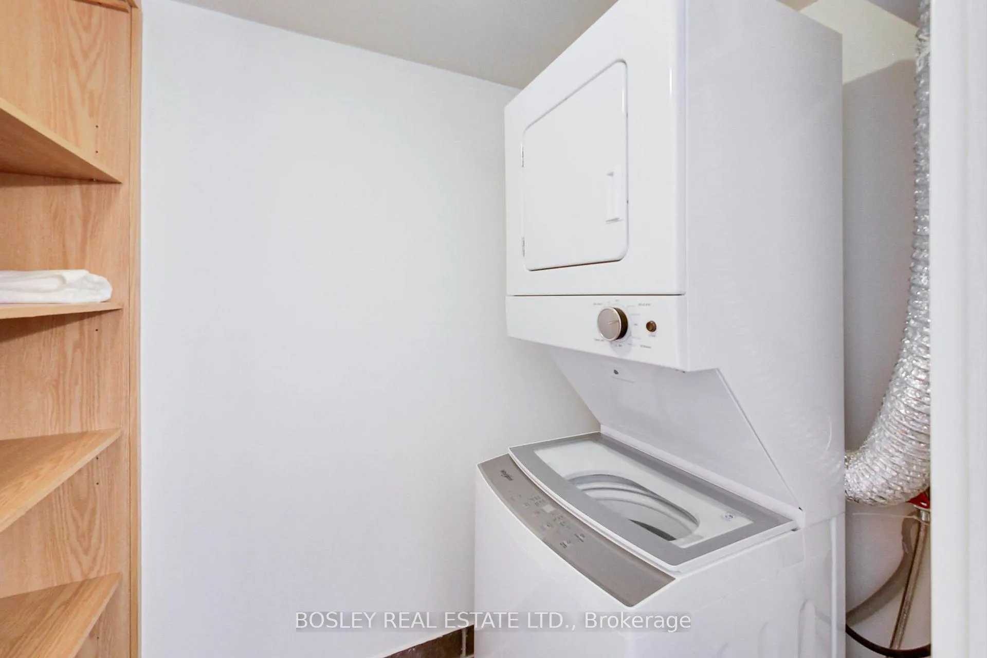 Photo 26 of Unit 2005, 633 Bay Street, Toronto, Bay Street Corridor — HOMEH