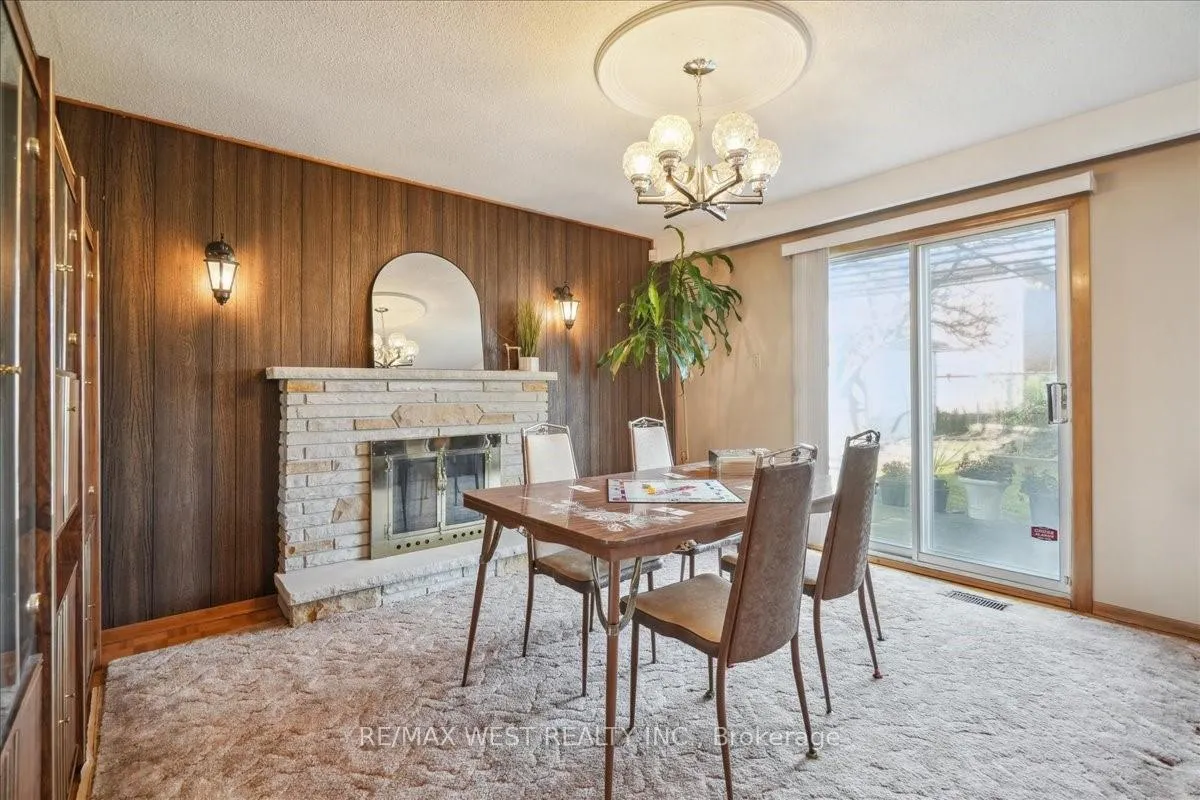 Photo 32 of 96 Harris Crescent, Vaughan, West Woodbridge — HOMEH