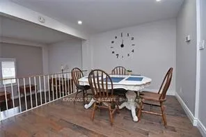 Photo 12 of 14 Thistle Lane, Hamilton, Dundas — HOMEH