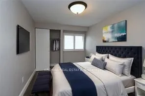 Photo 24 of 14 Thistle Lane, Hamilton, Dundas — HOMEH