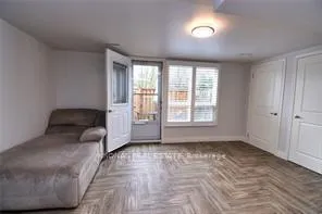 Photo 31 of 14 Thistle Lane, Hamilton, Dundas — HOMEH
