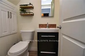 Photo 34 of 14 Thistle Lane, Hamilton, Dundas — HOMEH