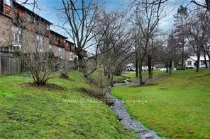 Photo 36 of 14 Thistle Lane, Hamilton, Dundas — HOMEH