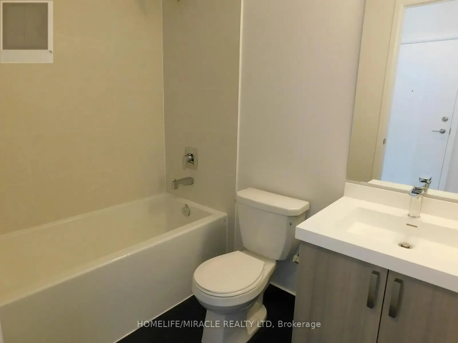Photo 8 of Unit 2204, 7895 Jane Street, Vaughan, Concord — HOMEH