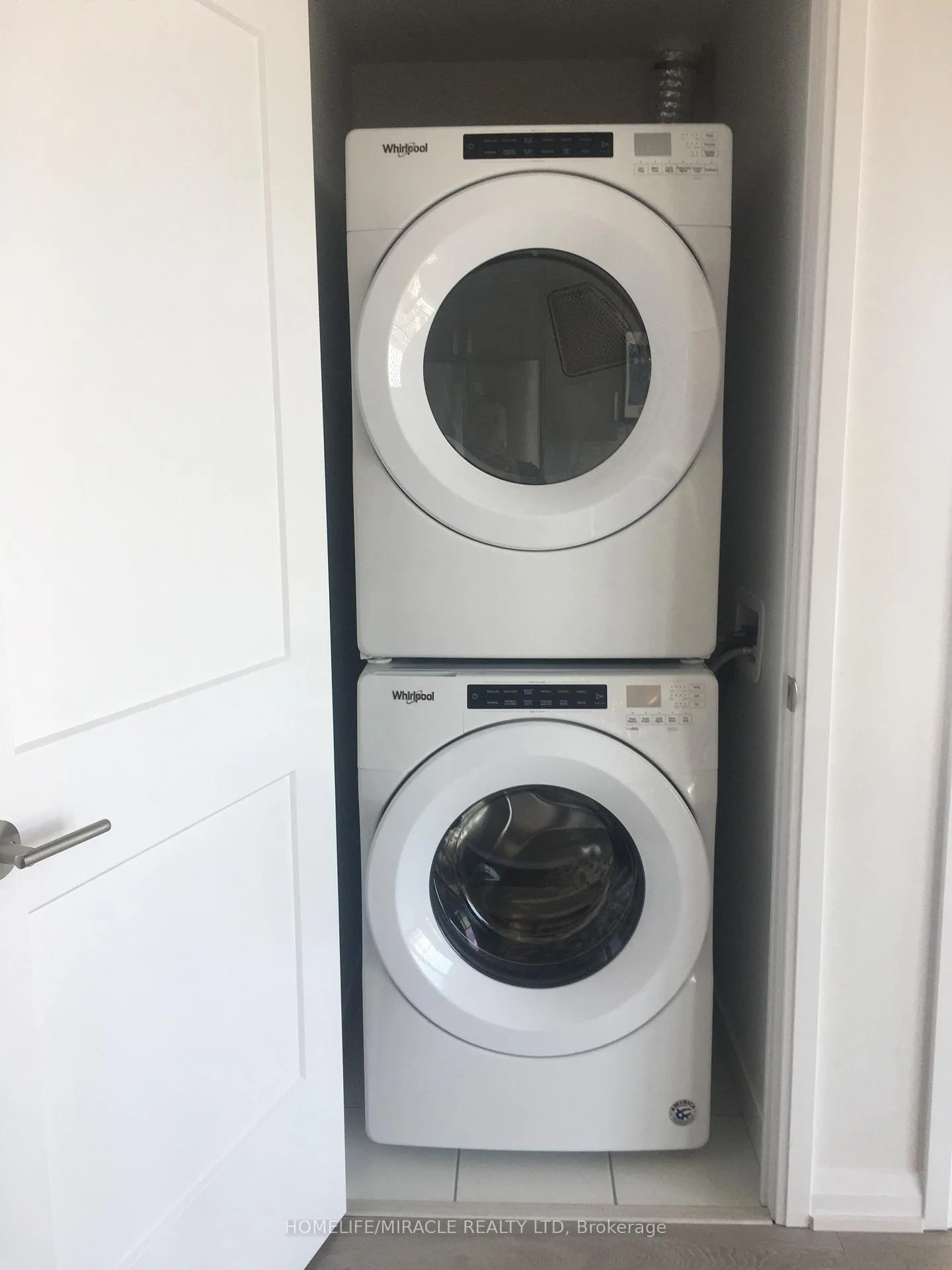 Photo 10 of Unit 2204, 7895 Jane Street, Vaughan, Concord — HOMEH
