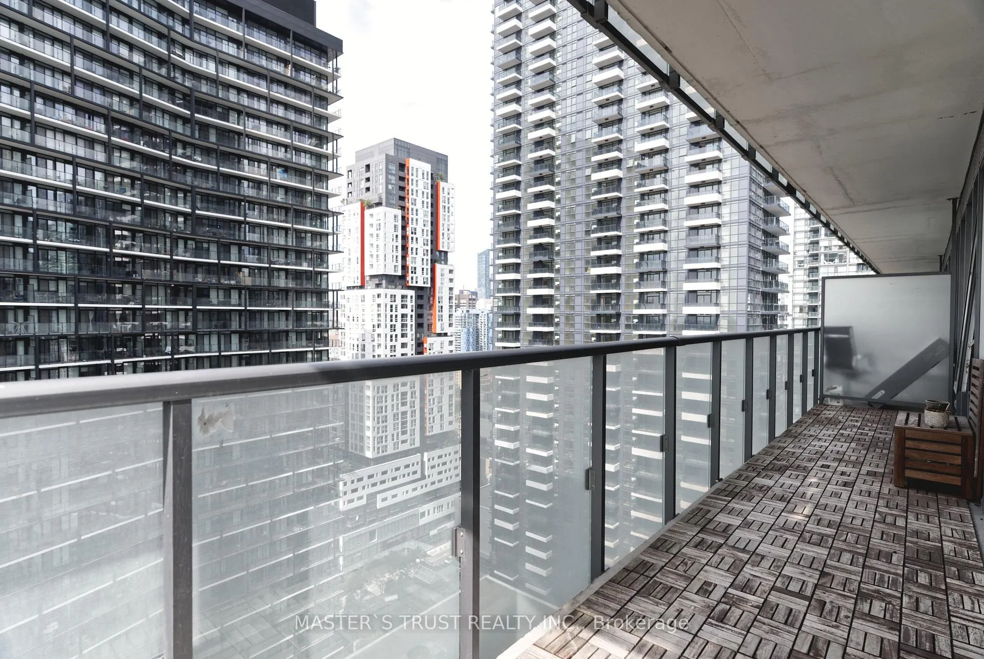 Photo 7 of Unit 2511, 101 Peter Street, Toronto, Waterfront Communities — HOMEH