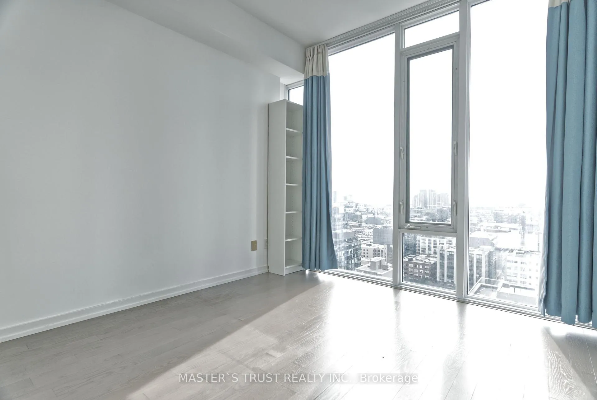 Photo 9 of Unit 2511, 101 Peter Street, Toronto, Waterfront Communities — HOMEH