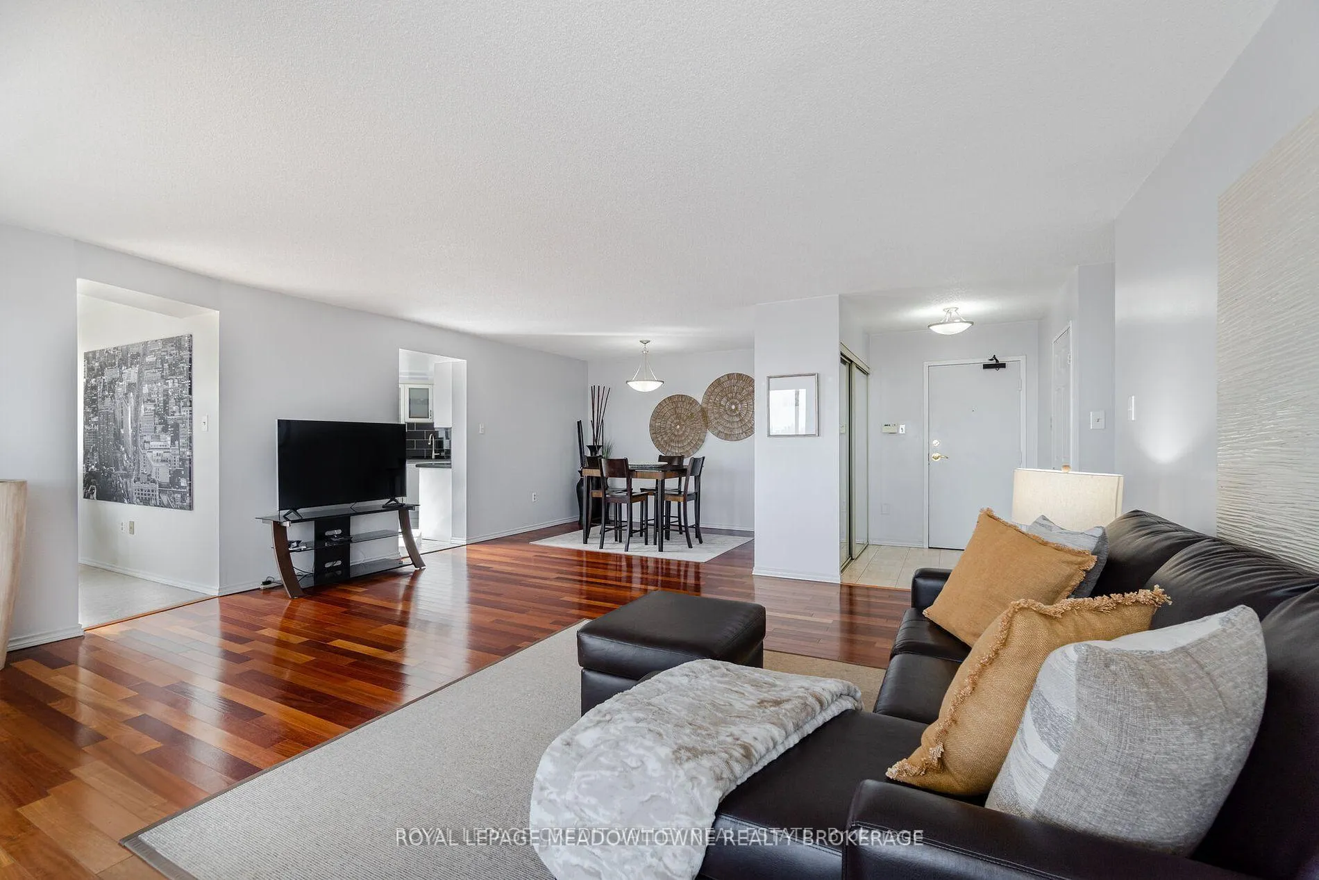 Photo 7 of Unit 1512, 20 Cherrytree Drive, Brampton, Fletcher's Creek South — HOMEH