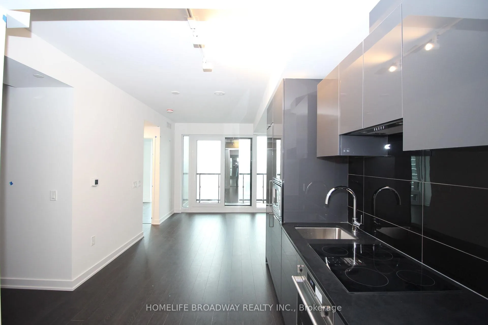 Photo 3 of Unit 3001, 238 Simcoe Street, Toronto, Kensington-Chinatown — HOMEH