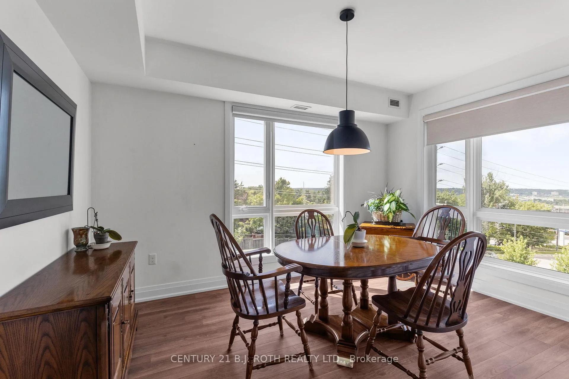 Photo 9 of Unit 302, 300 Essa Road, Barrie, Ardagh — HOMEH